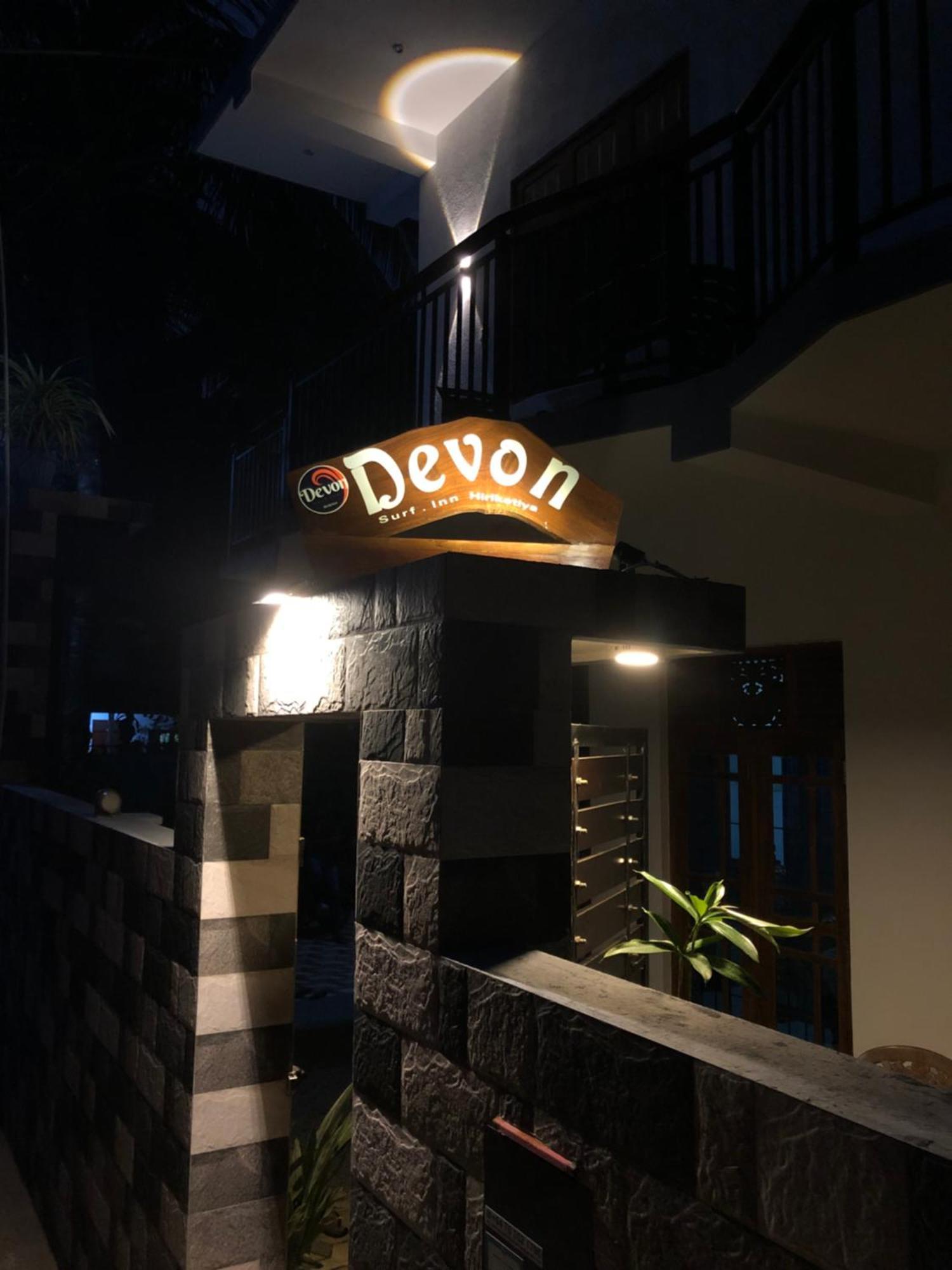 Devon Surf . Inn - Hiriketiya Zuid-Dikwella Buitenkant foto